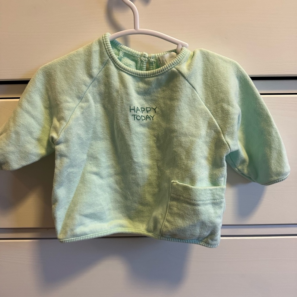 ✨ZARA Baby “Happy Today” Sweatshirt — Size 1–3 Months 💚✨